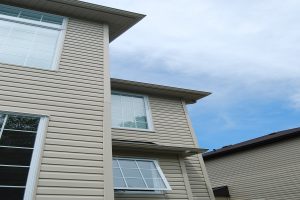 How to Install Downpipes Hinges on your Calgary Eavestroughs