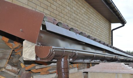 The Cost to Install Eavestroughs in Calgary